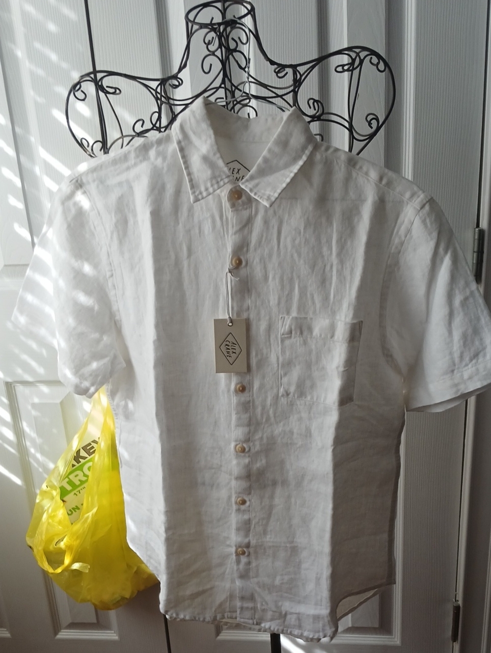 Alex Crane Men's White Linen Short-Sleeve Button-Up Shirt